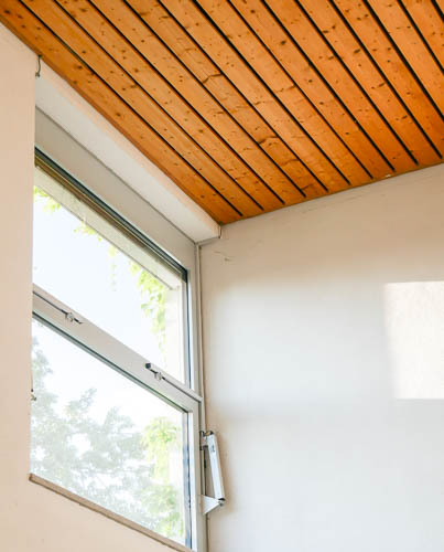 Fenster in der Turnhalle